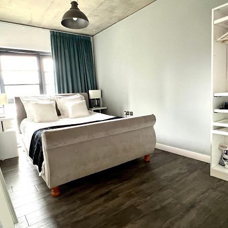 Hotel Apartment Two Bedroom Ferrum Wembley Park Londen Buitenkant foto